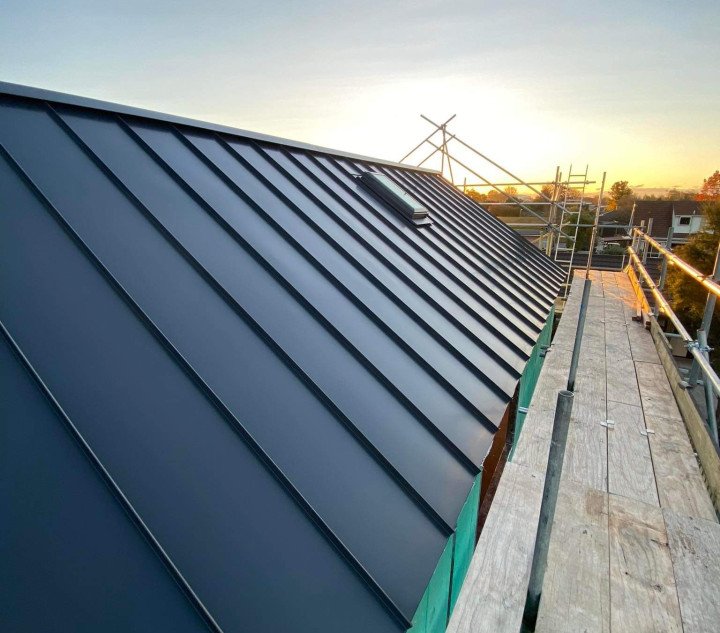 Tray Roofing